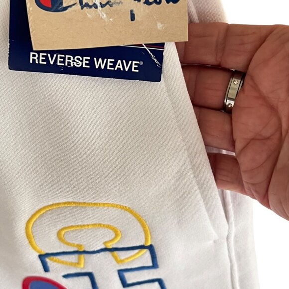 Champion NWT Reverse Weave Shorts Mens L Raw Hem White Logo Cotton Blend - Picture 7 of 15
